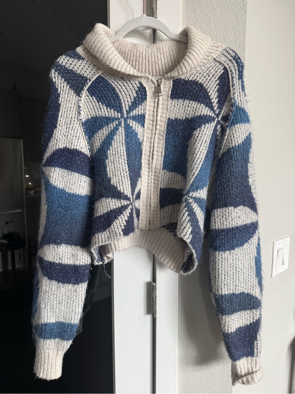 BDG Cream and Blue Geometric Zip-Front Cardigan